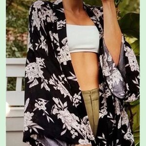 Spiritual Gangster Maya Flowy Black White Floral One Size Kimono Robe Cover Up